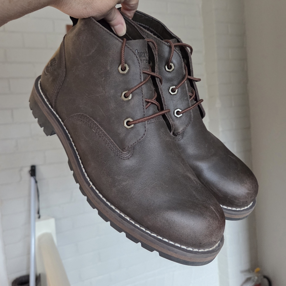Timberland EUC Men's Larchmont Gripstick Waterproof Leather Chukka Boots 9.5